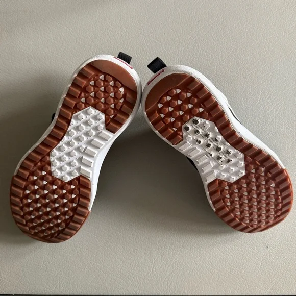 VANS UltraRange V Shoe Multi-Terrain, Easy-On, Cushioning | Size 2.5Y | EUC - Picture 8 of 11